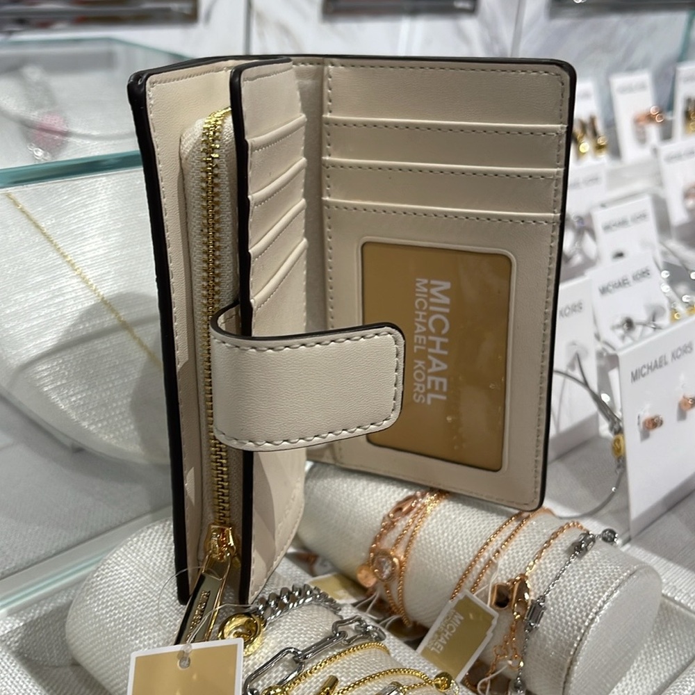 Michael Kors JST Md Floral Embellished Signature Logo Bi-fold Wallet Bifold ZP - Picture 12 of 16